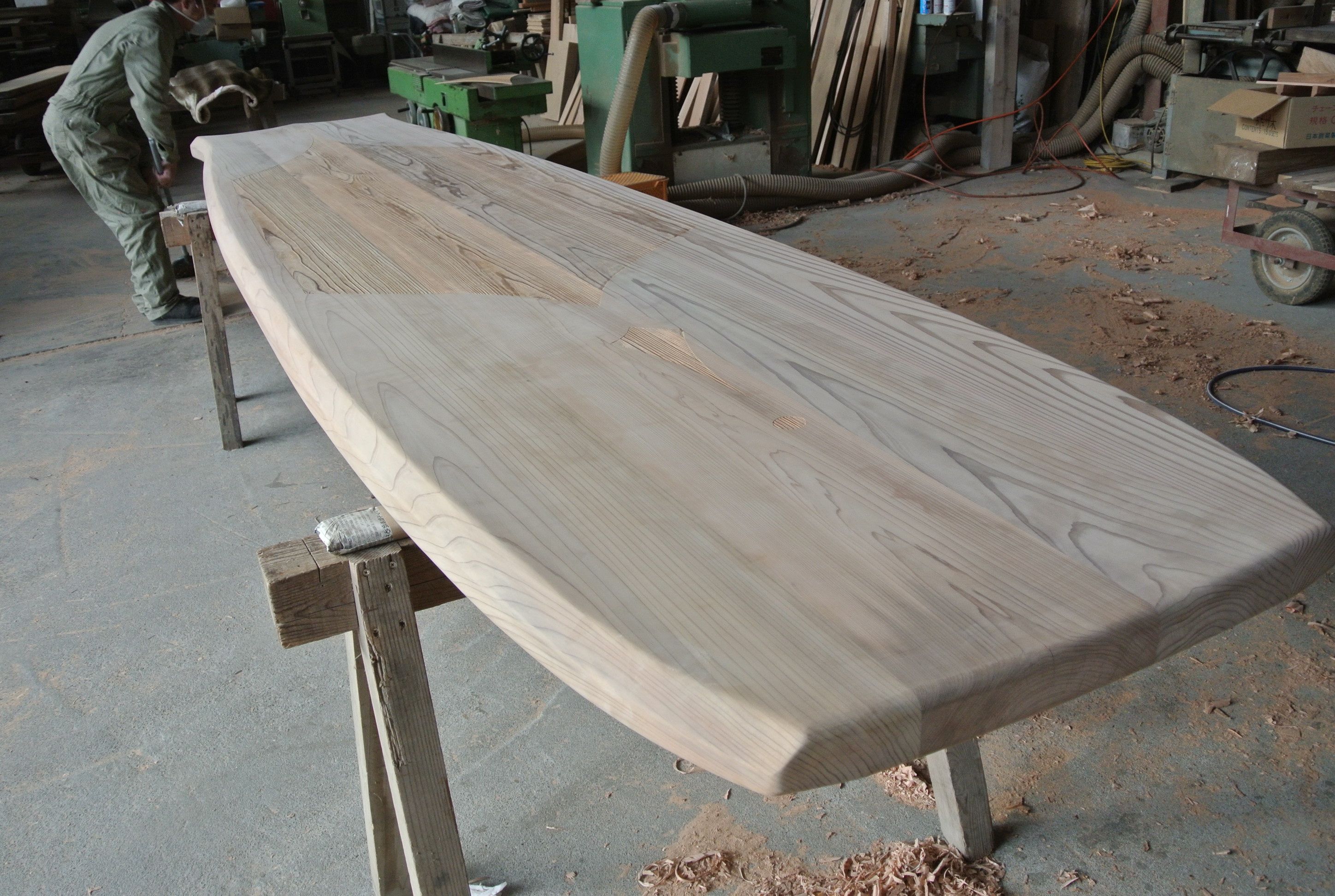 地域連携による「国産スギ活用Wood-SUPボード」の開発