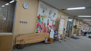 徳島県庁１F　すだちくんテラスに徳島発ウッドデザイン賞製品展示！