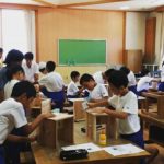 木育授業 in相生小学校 高学年編木頭杉の椅子づくり