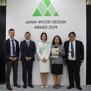 ウッドアロマタブレット  ウッドデザイン賞2019受賞!