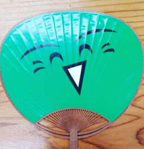 徳島空港にてスダチくん木粉Ecoうちわが配布されています