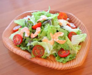 サラダ×木頭杉プレート