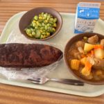 植物・木粉由来の食器『BOTANICAL』給食で試験使用がはじまりました【四国放送・徳島新聞掲載】